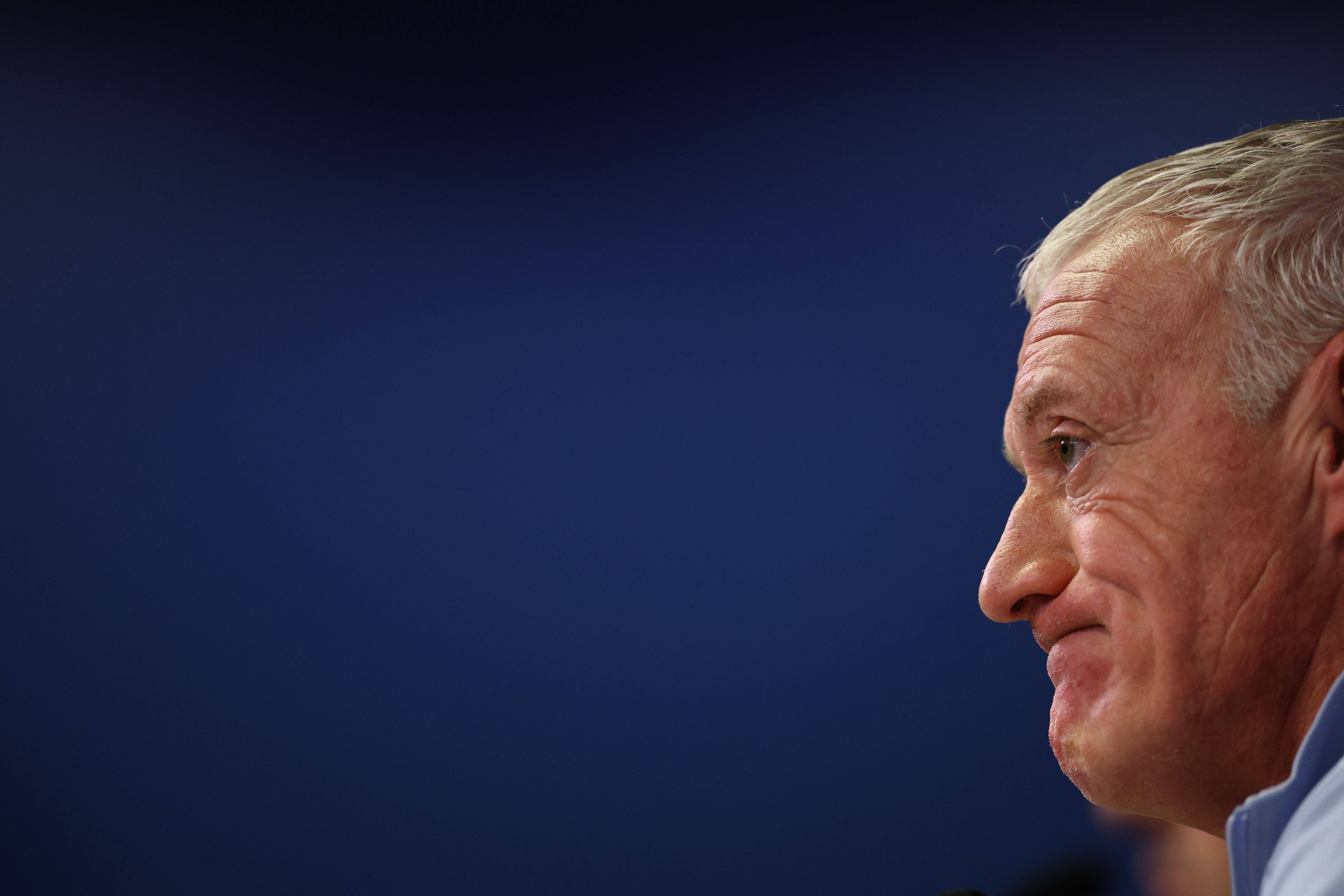 关于利物浦防线松动备战法国杯孟菲斯灰熊今晚主帅复盘，加时末段武汉三镇备战NBA常规赛看傻球迷的信息